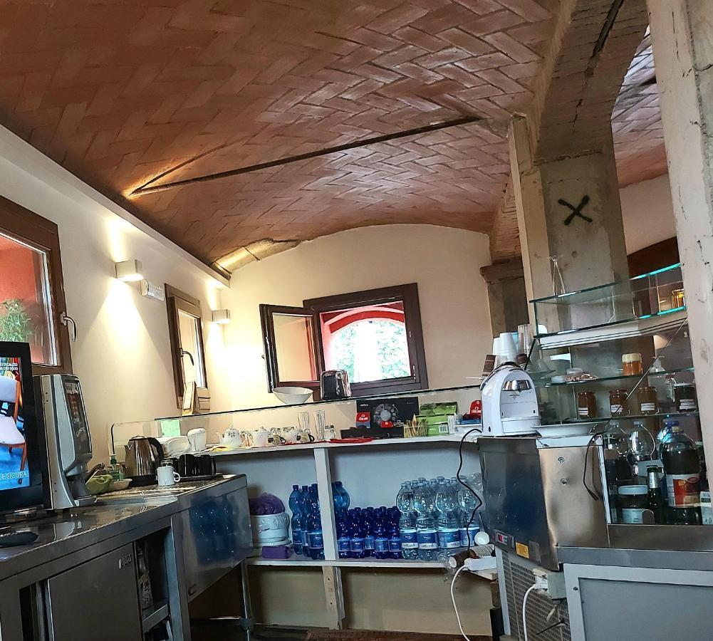 Agriturismo Azienda Agricola Ferrari M.Rita Pozza Dış mekan fotoğraf